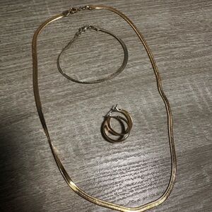 Elegant Gold-Tone Jewelry Set